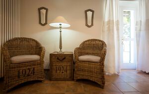 Bosco Bracco: Scenic Hilltop Vineyard Retreat in Asti - Canelli, Italy