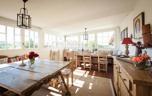 Bosco Bracco: Scenic Hilltop Vineyard Retreat in Asti - Canelli, Italy