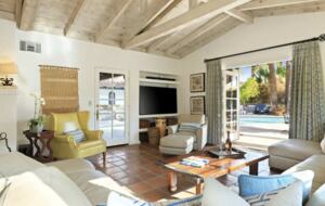 The Lucy House: Chic Palm Springs Retreat - Palm Springs, California