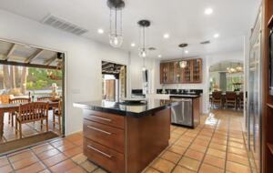 The Lucy House: Chic Palm Springs Retreat - Palm Springs, California