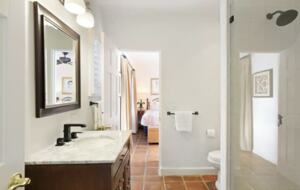 The Lucy House: Chic Palm Springs Retreat - Palm Springs, California