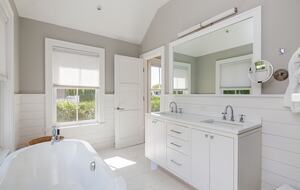 East Hampton Jewel - East Hampton, New York