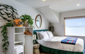 SaltWood | Zenith Waterfront Retreat - Kingston, Washington