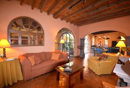 Historic Centro & Stellar Views - San Miguel de Allende, Mexico