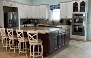 Spacious Waterfront Haven in Bahamas, Treasure Cay - Treasure cay, Bahamas