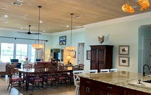 Spacious Waterfront Haven in Bahamas, Treasure Cay - Treasure cay, Bahamas