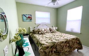 Tropical Beach House | Private & Luxurious with Beach View, Pool, Spa, and Steps to Sand! - Bradenton Beach, Florida