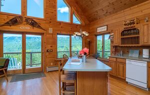 Sunday River Getaway | Minutes from the Mountain! - Newry, Maine