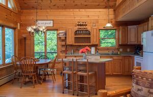 Sunday River Getaway | Minutes from the Mountain! - Newry, Maine