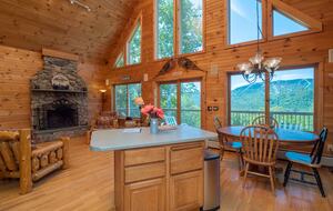 Sunday River Getaway | Minutes from the Mountain! - Newry, Maine