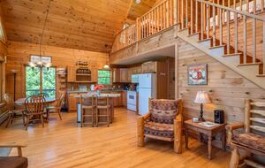 Sunday River Getaway | Minutes from the Mountain! - Newry, Maine