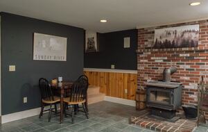 Sunday River Getaway | Minutes from the Mountain! - Newry, Maine