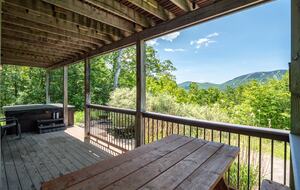 Sunday River Getaway | Minutes from the Mountain! - Newry, Maine