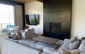 Tranquil Lakefront Retreat with Private Dock - Truckee, California