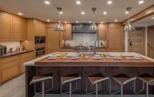 Mountain Meltaway | Moving Mountains Getaway - Steamboat Spring, Colorado