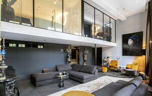 Stunning Canal House on a Quiet Canal in the Center of Town - Amsterdam, Netherlands