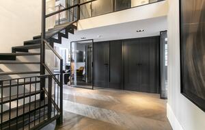 Stunning Canal House on a Quiet Canal in the Center of Town - Amsterdam, Netherlands