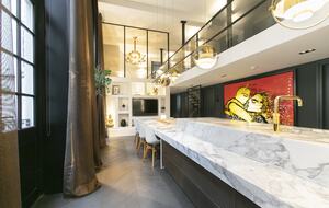 Stunning Canal House on a Quiet Canal in the Center of Town - Amsterdam, Netherlands