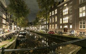 Stunning Canal House on a Quiet Canal in the Center of Town - Amsterdam, Netherlands