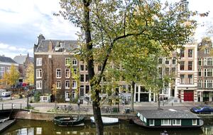 Stunning Canal House on a Quiet Canal in the Center of Town - Amsterdam, Netherlands