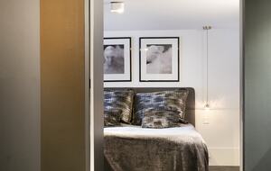 Stunning Canal House on a Quiet Canal in the Center of Town - Amsterdam, Netherlands