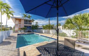Turtle Bay 1A Island Condo on Manasota Key (Lower Unit) - Englewood, Florida