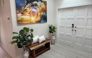 Stunning Waterfront Cape Coral House - Cape Coral, Florida