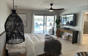 Stunning Waterfront Cape Coral House - Cape Coral, Florida