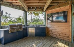 Moku Waterfront Estate on Private Island - Longboat Key, Florida