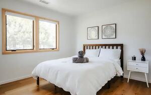 Delaware River Home - Narrowsburg, New York