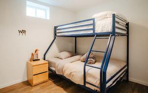 Delaware River Home - Narrowsburg, New York