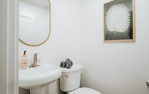 Delaware River Home - Narrowsburg, New York