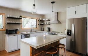 Delaware River Home - Narrowsburg, New York