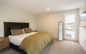 Golfers and Skiers retreat - Queenstown, New Zealand