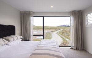 Golfers and Skiers retreat - Queenstown, New Zealand