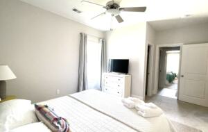 Luxury Auburn 4 Bedroom Gameday House - Auburn, Alabama