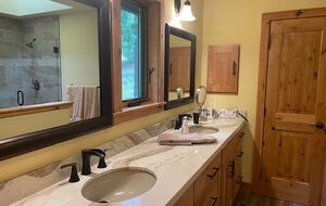 Tahoe City Getaway - Tahoe City, California