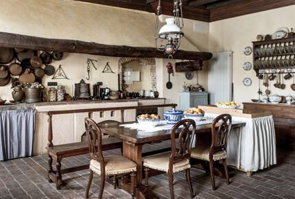 Timeless Tuscan Villa in the Heart of Coreglia Antelminelli - Coreglia Antelminelli, Italy