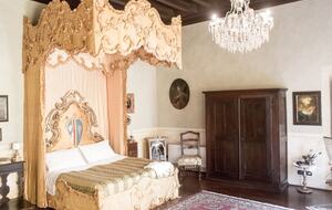 Timeless Tuscan Villa in the Heart of Coreglia Antelminelli - Coreglia Antelminelli, Italy