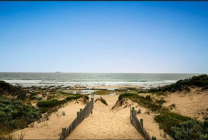 Elegant Oceanview Retreat Surrounded by Nature - Point Lonsdale, Australia
