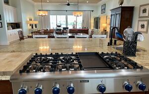 Spacious Waterfront Haven in Bahamas, Treasure Cay - Treasure cay, Bahamas