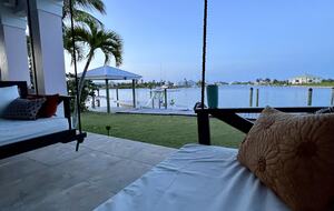 Spacious Waterfront Haven in Bahamas, Treasure Cay - Treasure cay, Bahamas