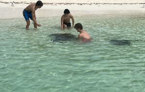 Spacious Waterfront Haven in Bahamas, Treasure Cay - Treasure cay, Bahamas