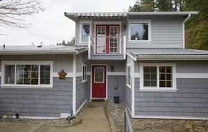 Waterfront Rich Passage Getaway - Port Orchard, Washington