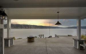 Waterfront Rich Passage Getaway - Port Orchard, Washington