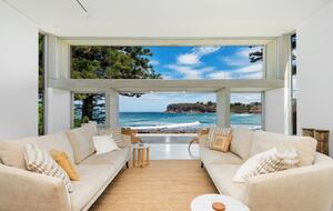 Surf Break - Avalon Beach, Australia