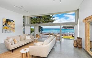 Surf Break - Avalon Beach, Australia