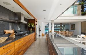 Surf Break - Avalon Beach, Australia