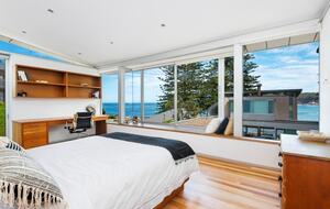 Surf Break - Avalon Beach, Australia