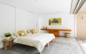 Surf Break - Avalon Beach, Australia